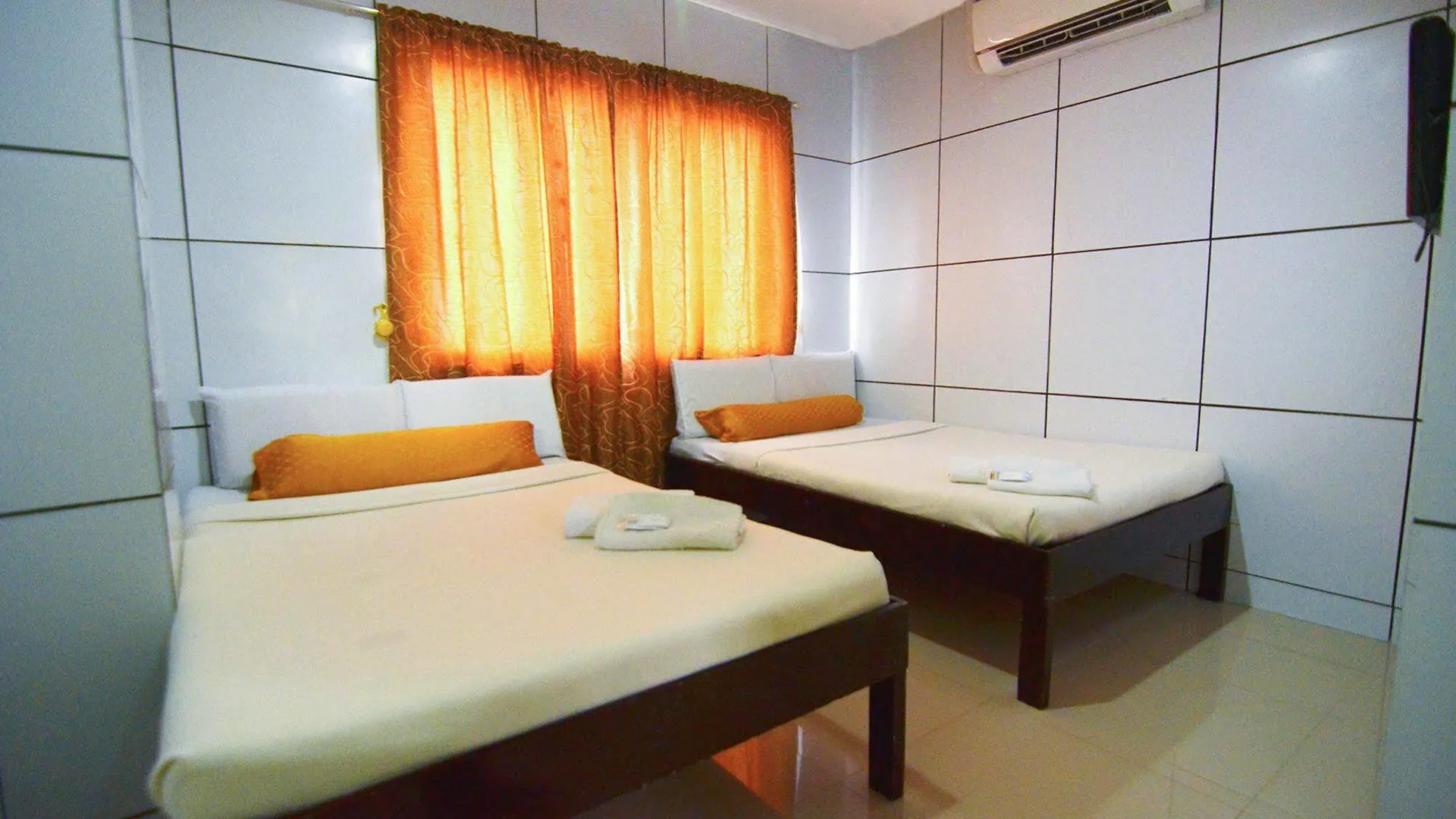 **  Oyo 197 Sunny Point Hotel Davao Philippines